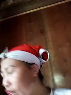 jerry-xx online show from April 11, 2026, 4:50 am