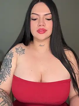 dulcemarianh  online show from April 5, 2026, 5:15 am