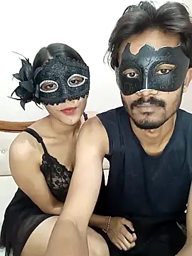 Lovebirdss online show from October 30, 2025, 10:38 am