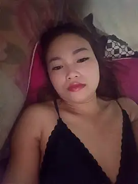 Snapshot of Rabbit-small chatting on November 16, 2025, 9:53 pm Rabbit-small online show from November 16, 2025, 9:53 pm