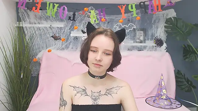 PeachyDream  online show from October 20, 2025, 6:03 am