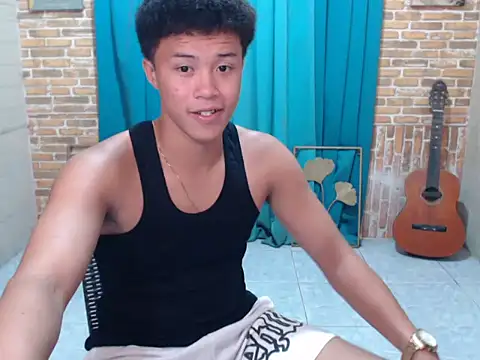 ur naughtyboy patrick online show from December 3, 2025, 2:26 pm