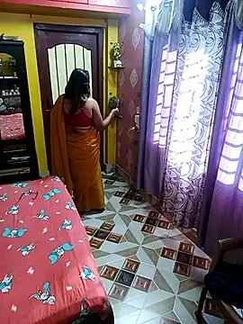 DEVIFULAN online show from October 14, 2025, 9:43 am