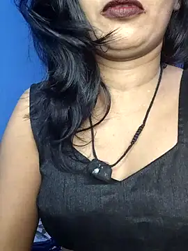 Snapshot of Janu-hasena chatting on January 31, 2026, 7:11 pm Janu-hasena online show from January 31, 2026, 7:11 pm