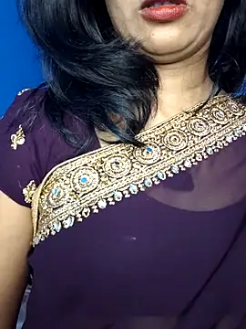 Snapshot of Janu-hasena chatting on February 13, 2026, 6:26 pm Janu-hasena online show from February 13, 2026, 6:26 pm