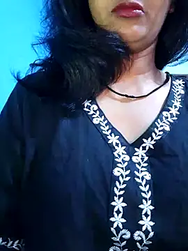 Snapshot of Janu-hasena chatting on February 19, 2026, 5:42 pm Janu-hasena online show from February 19, 2026, 5:42 pm