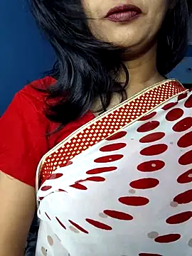 Snapshot of Janu-hasena chatting on February 28, 2026, 2:12 am Janu-hasena online show from February 28, 2026, 2:12 am