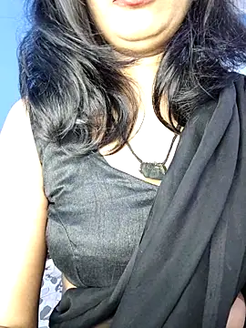 Snapshot of Janu-hasena chatting on March 1, 2026, 12:45 am Janu-hasena online show from March 1, 2026, 12:45 am