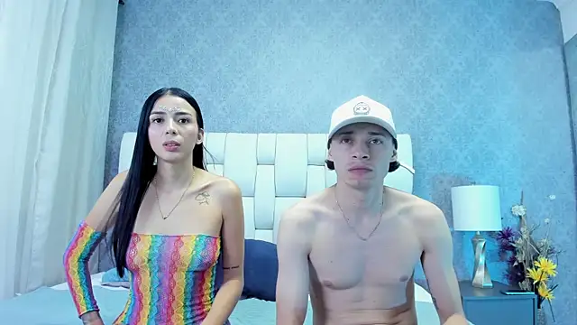 nicollandjhon online show from November 28, 2025, 2:47 am