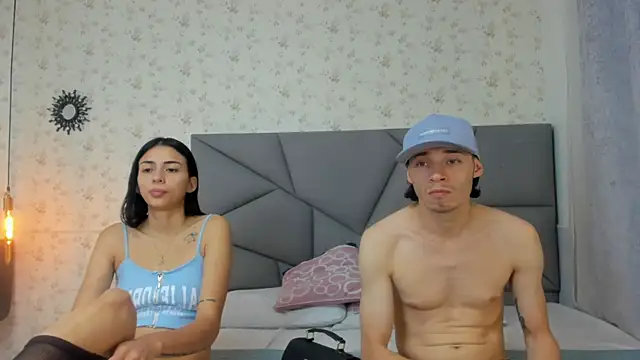 nicollandjhon online show from February 7, 2026, 11:47 am