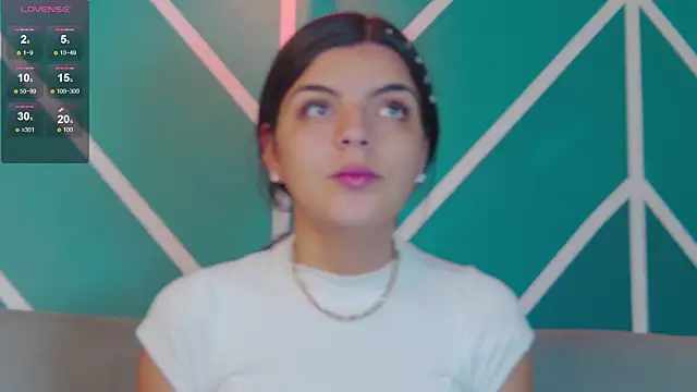 Aranzza Ross online show from January 9, 2026, 12:41 pm