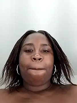 Snapshot of NaomiGrace_ chatting on October 19, 2025, 11:22 am NaomiGrace  online show from October 19, 2025, 11:22 am