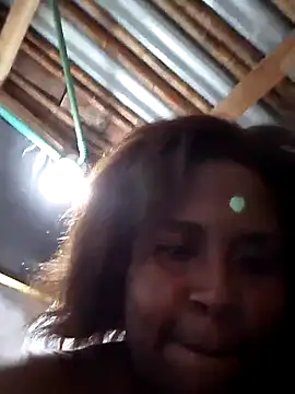 Snapshot of NaomiGrace_ chatting on October 23, 2025, 4:50 pm NaomiGrace  online show from October 23, 2025, 4:50 pm