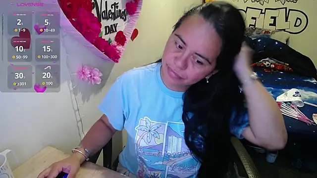 Miss  kendra  online show from April 9, 2026, 11:26 am