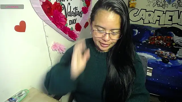 Miss  kendra  online show from April 17, 2026, 11:35 am