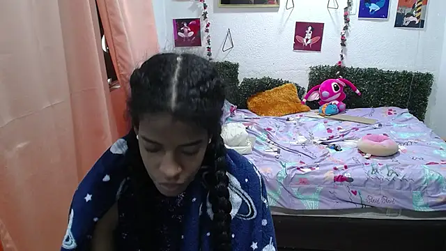 Snapshot of thianahorny chatting on June 8, 2026, 12:49 pm thianahorny online show from June 8, 2026, 12:49 pm