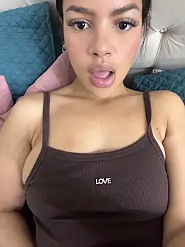 MeganHillss online show from March 11, 2026, 7:03 am