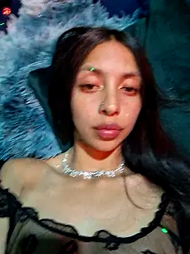 Aliciaquinnlove online show from October 8, 2025, 1:47 am