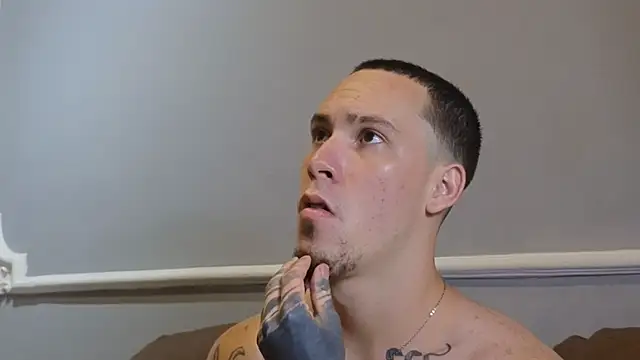 Snapshot of JacobRhude_ chatting on October 20, 2025, 7:47 pm JacobRhude  online show from October 20, 2025, 7:47 pm