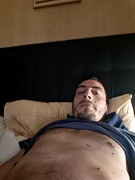 TeresaRufo online show from November 5, 2025, 9:26 pm