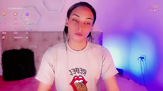 babysomeer online show from December 22, 2025, 8:28 pm