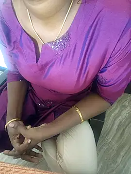 Tamilmallu-duskygirl03 online show from November 4, 2025, 6:45 am