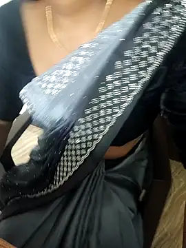 Tamilmallu-duskygirl03 online show from November 7, 2025, 6:46 am