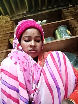 Snapshot of Co_punam chatting on February 5, 2026, 1:32 am Co punam online show from February 5, 2026, 1:32 am