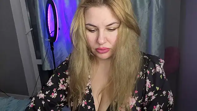 Passion-Blondy online show from March 24, 2026, 6:24 pm