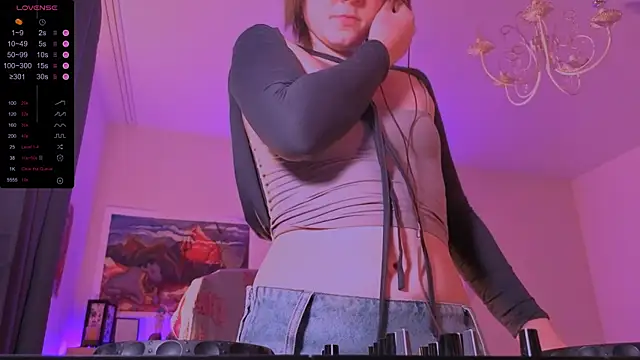 liquid0fluid0 online show from November 11, 2025, 8:42 pm