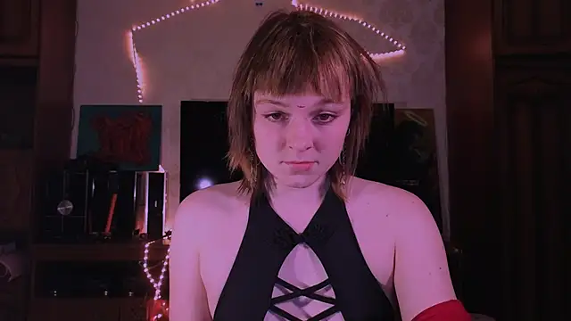 Snapshot of liquid0fluid0 chatting on February 16, 2026, 4:58 pm liquid0fluid0 online show from February 16, 2026, 4:58 pm