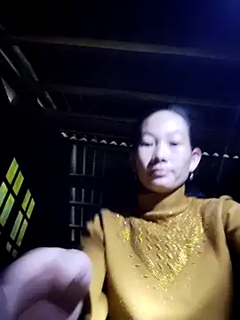 gio-thu online show from November 9, 2025, 7:50 am