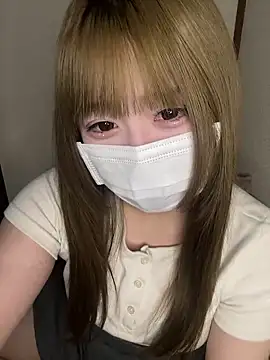 Snapshot of _Minami_x chatting on October 11, 2025, 7:51 am  Minami x online show from October 11, 2025, 7:51 am