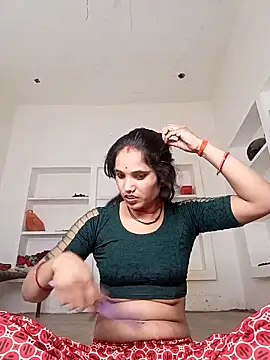 Snapshot of Cuty_tanya chatting on February 19, 2026, 10:00 am Cuty tanya online show from February 19, 2026, 10:00 am