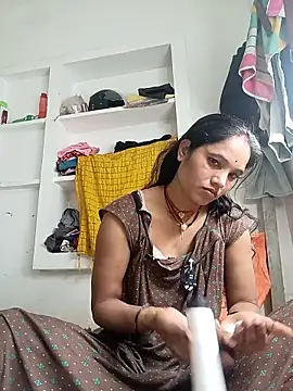 Snapshot of Cuty_tanya chatting on February 24, 2026, 7:12 pm Cuty tanya online show from February 24, 2026, 7:12 pm