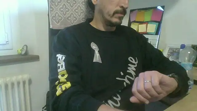 Kawayleo online show from November 6, 2025, 12:17 pm