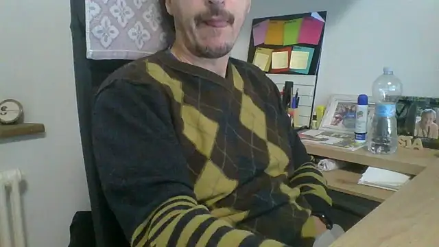 Kawayleo online show from November 18, 2025, 9:14 am