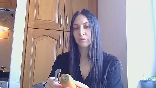 Snapshot of Olivarra chatting on March 4, 2026, 8:09 am Olivarra online show from March 4, 2026, 8:09 am