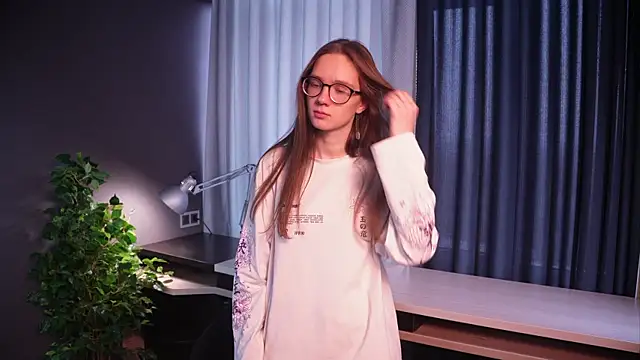 AiFusch online show from October 9, 2025, 3:04 am