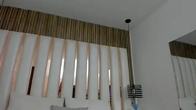 Snapshot of AmbarGills chatting on December 20, 2025, 11:28 am AmbarGills online show from December 20, 2025, 11:28 am