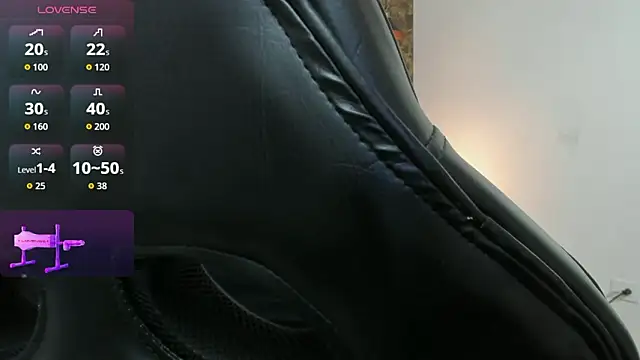 Vittoria Conti  online show from February 28, 2026, 5:25 pm