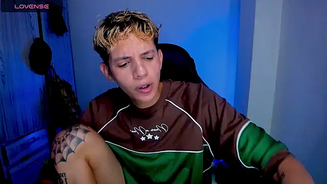 tylernova online show from March 22, 2026, 3:21 am