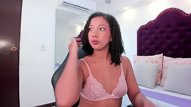 cloe 555 online show from October 16, 2025, 10:33 pm