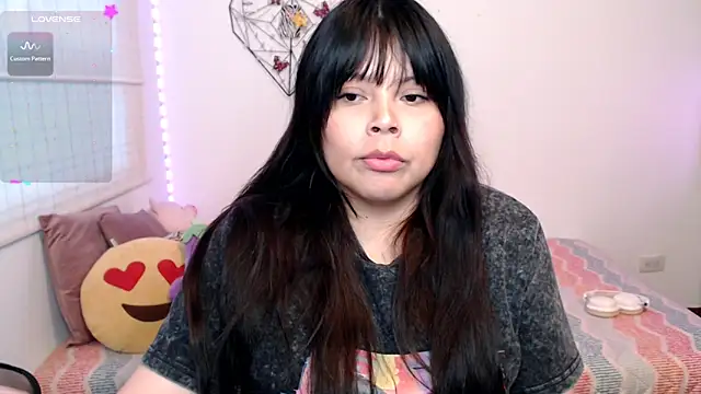 EllieMoonX online show from June 9, 2026, 10:54 pm