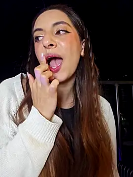 Meganthomson online show from February 9, 2026, 2:26 am