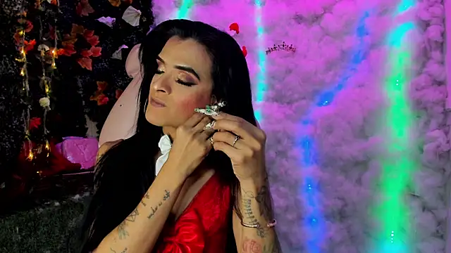 ZAMMIRA online show from December 23, 2025, 5:49 am