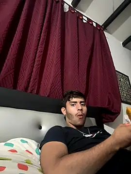 Juandmc1706 online show from November 2, 2025, 1:52 am