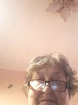 Katherine735 online show from October 21, 2025, 9:32 am