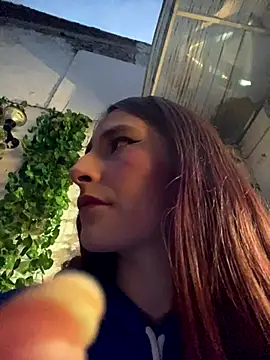 Im scarlett18 online show from December 1, 2025, 10:59 pm