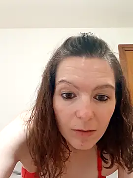 labellerose online show from October 31, 2025, 6:20 pm